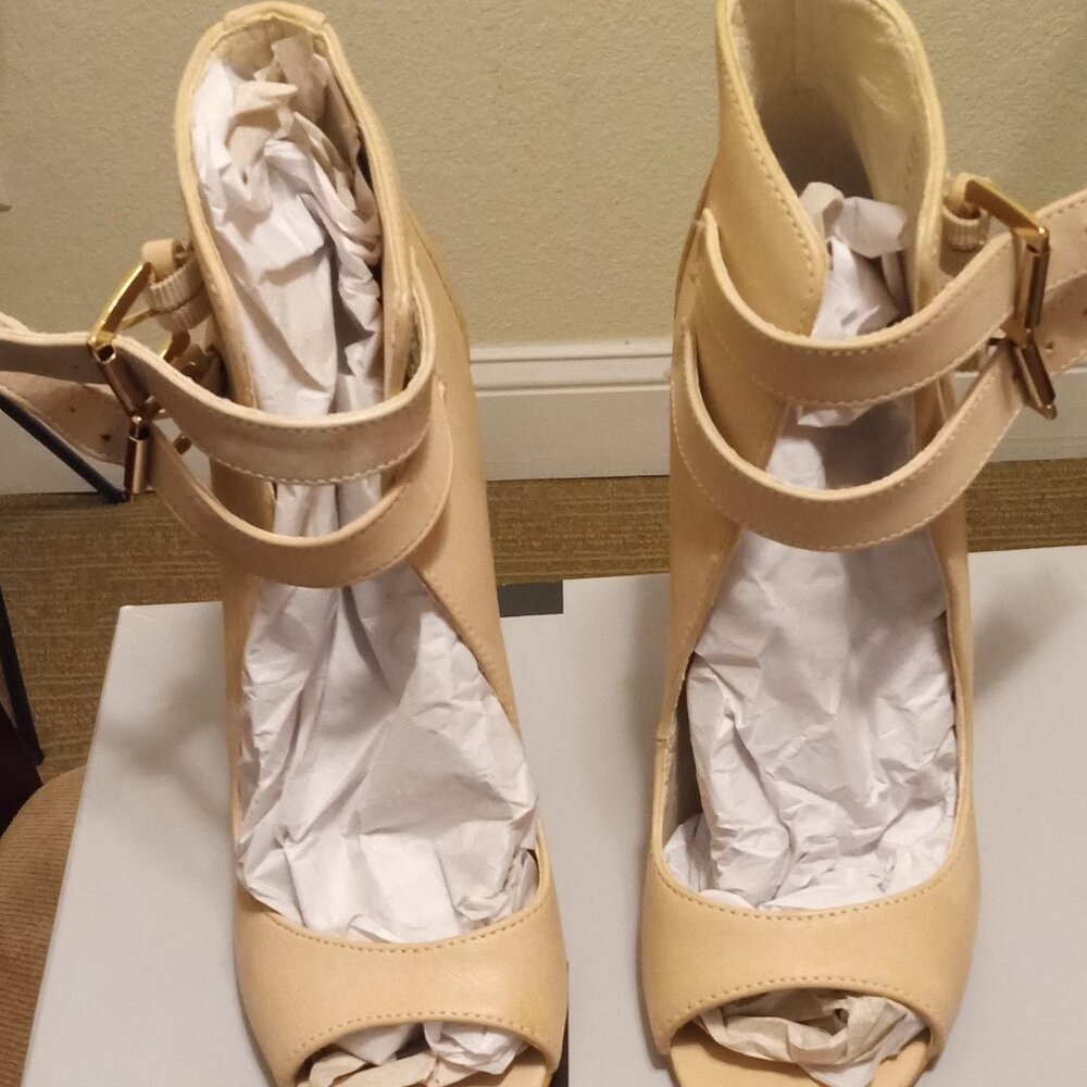 Cream Heels